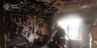 Атака рф на Київ: у столиці рятувальник приїхав на виклик гасити пожежу у власній квартирі