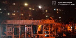 “Будинки, магазини, ринок”: РФ вдарила по Запоріжжю, є загиблі та поранені (фото, відео)