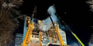 У Тернополі під завалами шукають ще 22 людей: яка оперативна ситуація в місті (відео)