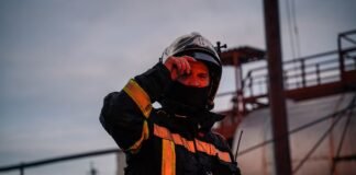 Дрони, “Кинджали” і залпи балістикою по Києву: головне про атаку РФ на Україну