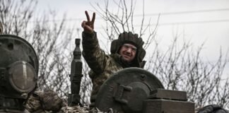 Генштаб про ситуацію на фронті: за добу майже 220 боїв, Покровський напрямок найгарячіший