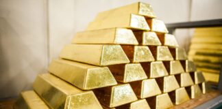 Золото стрімко зростає в ціні через плутанину в США та ситуацію навколо Венесуели