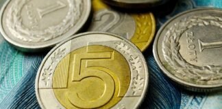 Нацбанк підвищив курс злотого на 3 копійки