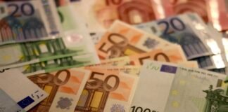 Офіційний курс євро продовжує потроху знижуватися