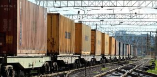 Радянська “рівнялівка” вантажних тарифів веде “Укрзалізницю” до збитків, – експерт