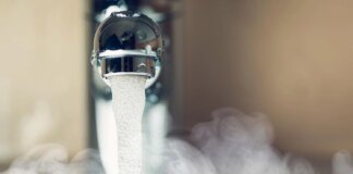 Частина киян залишилися без гарячої води: названо причину