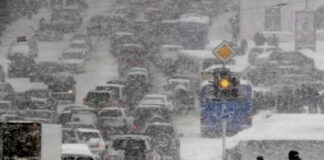 Зимовий шторм у США: більше мільйон осіб без світла, 10 тисяч авіарейсів скасовано