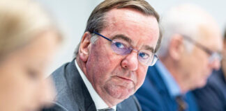 Глава Міноборони Німеччини закликав Трампа вибачитися за заяви про союзників НАТО