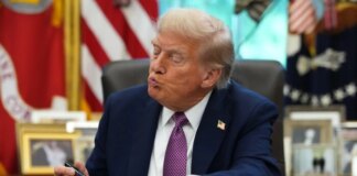 Трамп наказав відкрити повітряний простір над Венесуелою