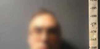 У Києві чоловік під час сварки вдарив брата-близнюка ножем у живіт