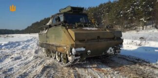 ЗСУ використовують рідкісні машини на базі нідерландських БТР YPR-765 для підготовки водіїв