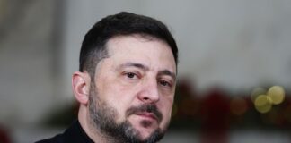 “Лише називаються владою”: Зеленський пригрозив висновками керівникам громад і областей