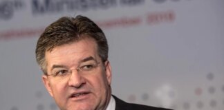 Словаччину сколихнув політичний скандал після нових файлів Епштейна: радник Фіцо йде у відставку