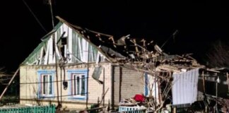 Окупанти вдарили по Вільнянську: четверо постраждалих