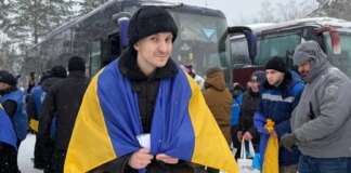 Із полону повернувся азовець, якого в Росії засудили до довічного ув’язнення та утримували в катівнях у Сибіру