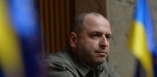 Умєров зробив першу заяву про переговори в Женеві і показав фото