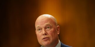 Вітакер назвав топ-3 країн, які найбільше закупили зброю США для України