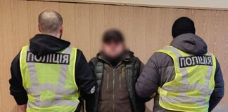 Іноземець танцював на меморіалі полеглих захисників у Києві, його знайшли – поліція