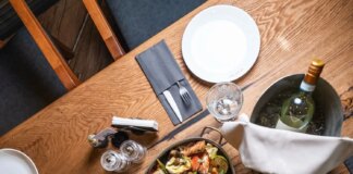 Як відсвяткувати 8 березня у Києві – концерти, джаз при свічках та тематичні вечірки