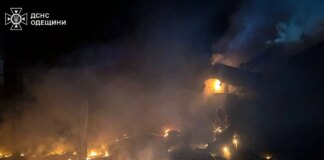 рф вдарила по енергетиці і портовій інфраструктурі на Одещині, є перебої зі світлом
