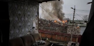 Авіабомби, артилерія та дрони стирають квартал за кварталом: у Генштабі показали, як рф руйнує Костянтинівку