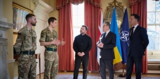 У Лондоні відбулась зустріч Зеленського, Стармера та Рютте. Говорили про спільне виробництво зброї