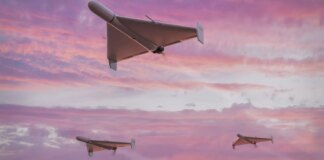 Уламки БПЛА у Києві впали на дах нежитлової будівлі