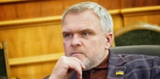 Чому Рада буксує під час голосувань? У фракції «Слуга народу» розкрили правду про роботу депутатів