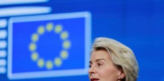 Єврокомісія відклала заборону імпорту російської нафти: причина