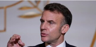 Макрон відреагував на ідею скасувати санкції з російської нафти