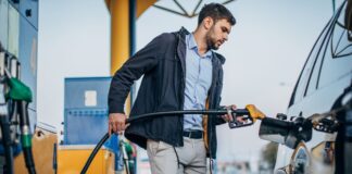 Дизель перевалив за 90 грн: на АЗС різко підняли ціни після обіду