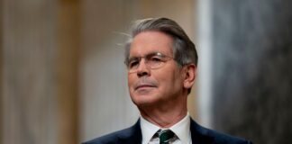 “Послабити Москву в Україні”: США попросять Китай скоротити закупівлі російської нафти, – WSJ