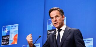 Рютте: США продовжують допомагати Україні розвідкою і зброєю через Європу