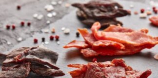 Кардіолог назвав популярний перекус, який може нашкодити серцю