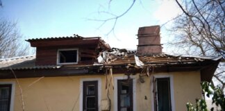 Центр Чорноморська зазнав дронової атаки рф – показали наслідки