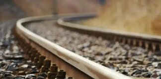 рф знову атакувала залізницю – депо і вокзал на Харківщині