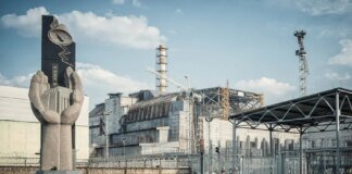 Своєю війною рф знову ставить світ на межу техногенної аварії – Зеленський до 40-річчя Чорнобильської катастрофи