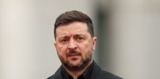 “Не заслуговує жодного пом’якшення санкцій”: Зеленський відреагував на нічну атаку РФ