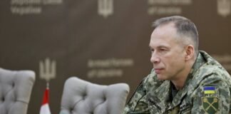 РФ відчуває дефіцит ракет для захисту від українських дронів, – Сирський