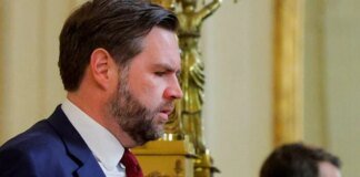 Переговори Ірану та США. Візит Венса до Пакистану скасовано