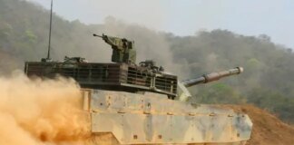 Найбільший покупець російських Т-90 зацікавився китайськими танками