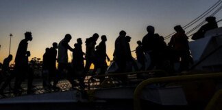 Франція підрахувала біженців і дійшла разючого висновку