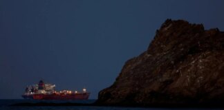 Іран запроваджує категорії для судноплавства в Ормузькій протоці