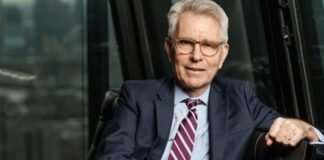 Дорадчу раду ДТЕК очолив колишній посол США Джеффрі Пайятт