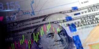 Долар і євро знову зросли: курс на 28 квітня та що далі буде з валютою