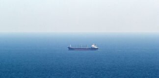 Швеція затримала балкер, що прямував з Росії