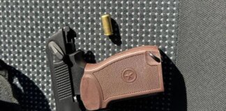 У Києві водій влаштував стрілянину в середмісті Києва, його Mercedes перехопили під час спецоперації