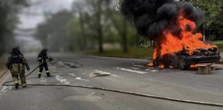 Обстріл Херсона 13 травня – росіяни вдарили по пожежному авто, постраждали двоє людей