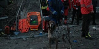 Понад 10 зниклих безвісти через ворожий удар у Києві