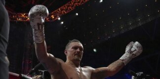 Усик озвучив скільки боїв проведе до завершення кар’єри